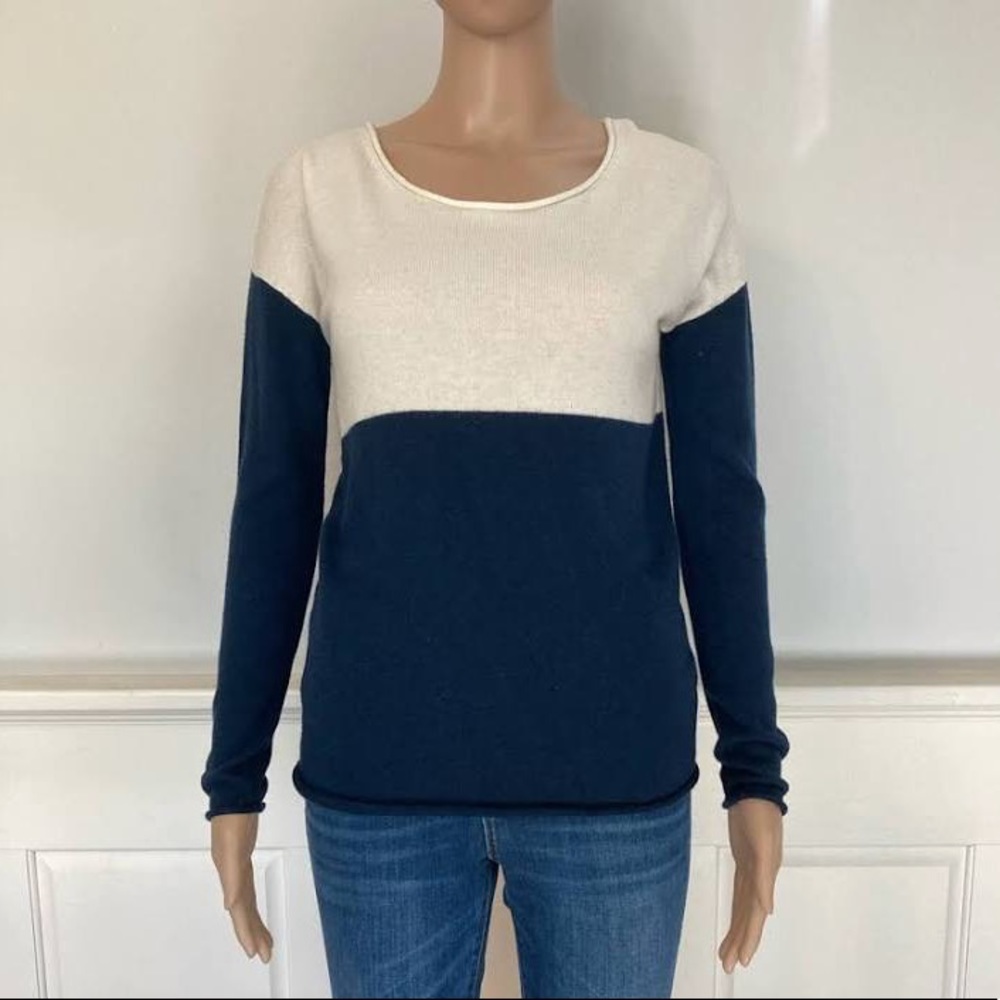 Splendid color block sweater